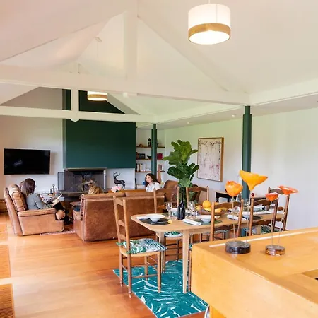 La Maison Des Bois *