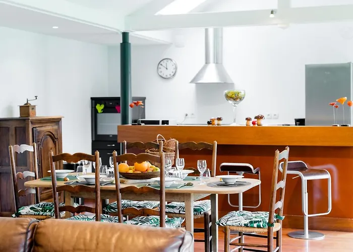 La Maison Des Bois *